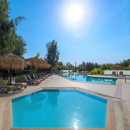 Lindos Breeze 5* 키오타리