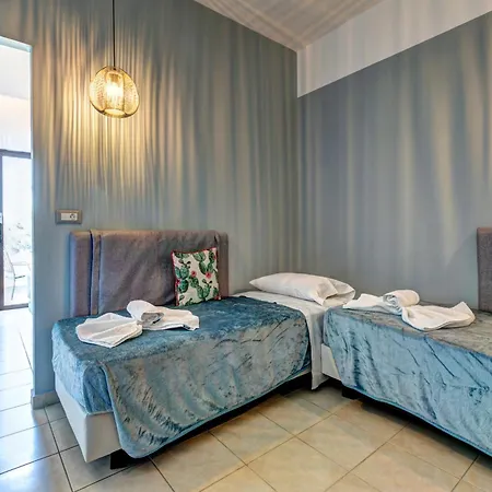 Lindos Breeze 5* 키오타리